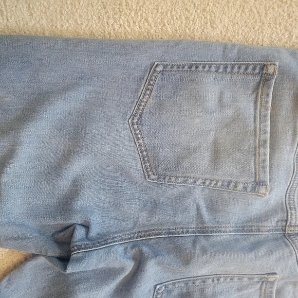 CAbi High Straight Light Wash Jeans Size 12 - Picture 12 of 16